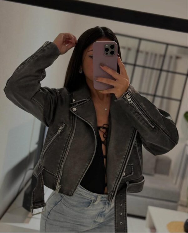 Chaqueta cuero pu jaspeada gris